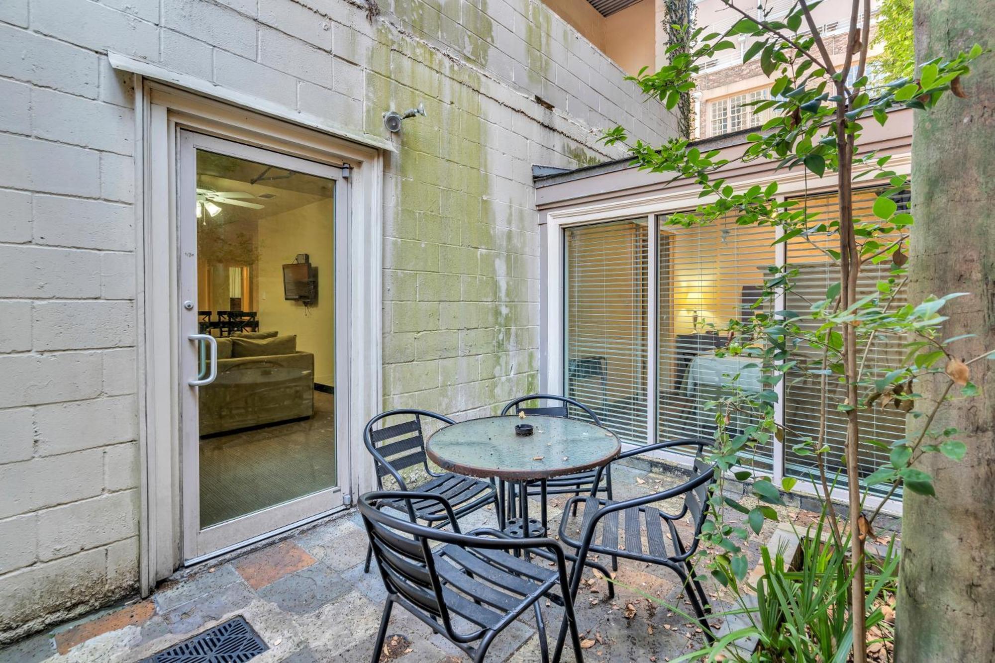 Hotel De L'Eau Vive New Orleans Rom bilde